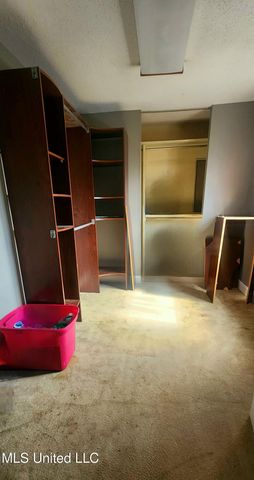 2903 Larchmont Street, Pascagoula, MS 39567