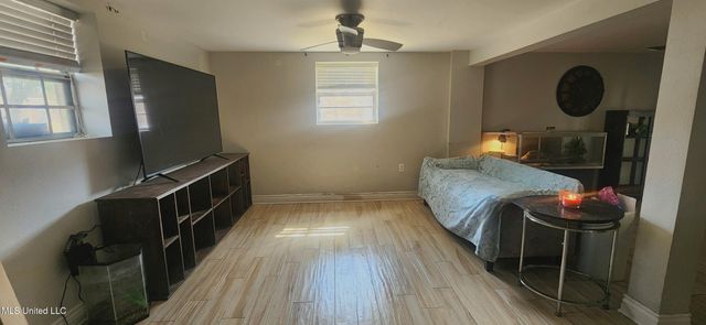 2903 Larchmont Street, Pascagoula, MS 39567