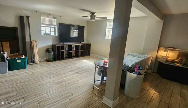 2903 Larchmont Street, Pascagoula, MS 39567