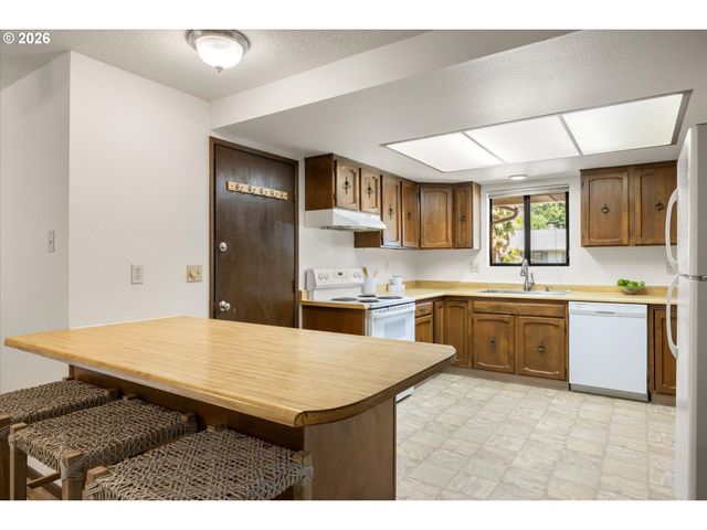 21326 Sw MAKAH Ct, Tualatin, OR 97062