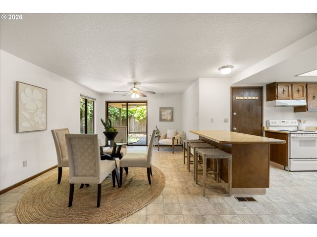21326 Sw MAKAH Ct, Tualatin, OR 97062