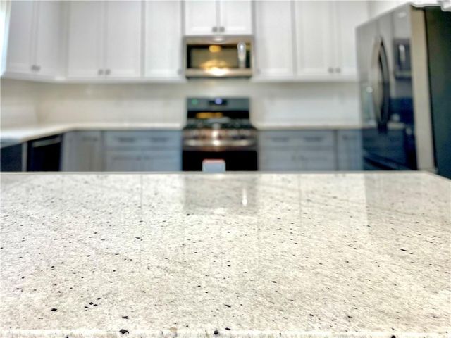 14 Altar Rock Court Court SE, Cartersville, GA 30121
