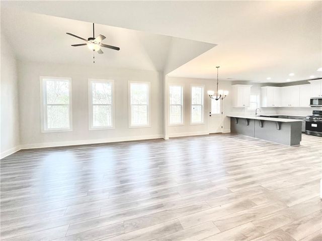 14 Altar Rock Court Court SE, Cartersville, GA 30121