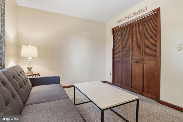 1934 FORGE HEIGHTS LN, Spring Grove, PA 17362