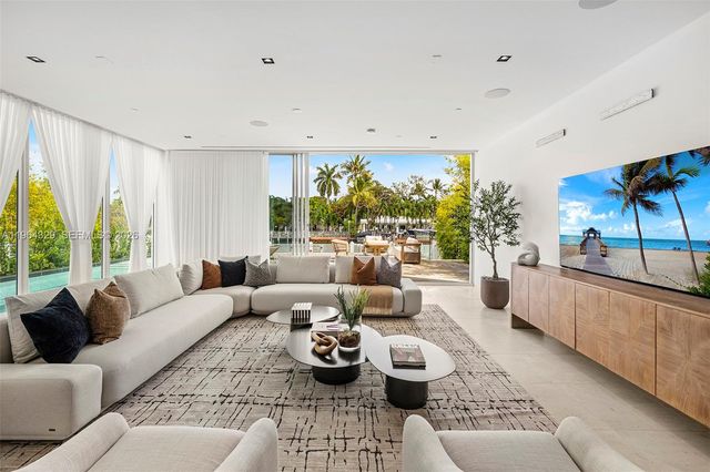 1031 W 48th St 6, Miami Beach, FL 33140