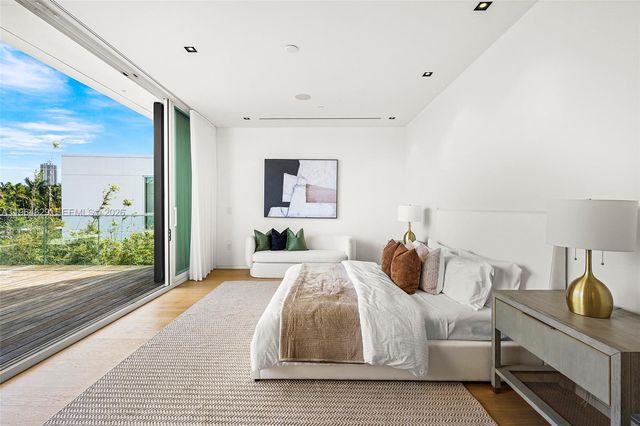 1031 W 48th St 6, Miami Beach, FL 33140