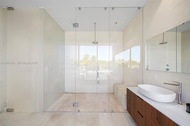 1031 W 48th St 6, Miami Beach, FL 33140