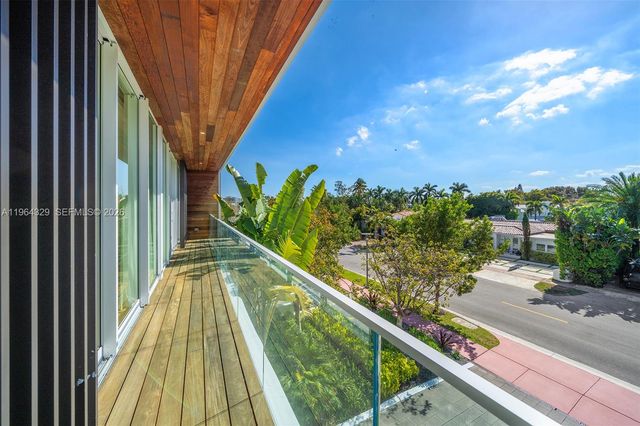 1031 W 48th St 6, Miami Beach, FL 33140