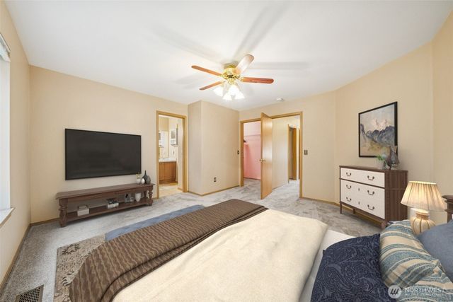 26010 114th Street Ct E, Buckley, WA 98321