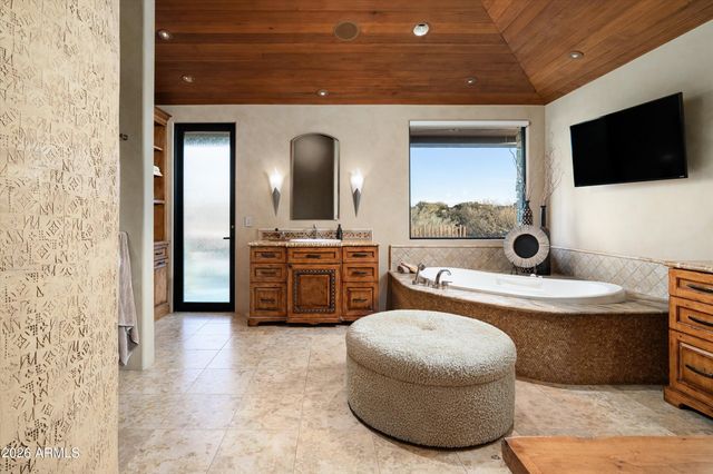 10649 E SUNDANCE Trail, Scottsdale, AZ 85262