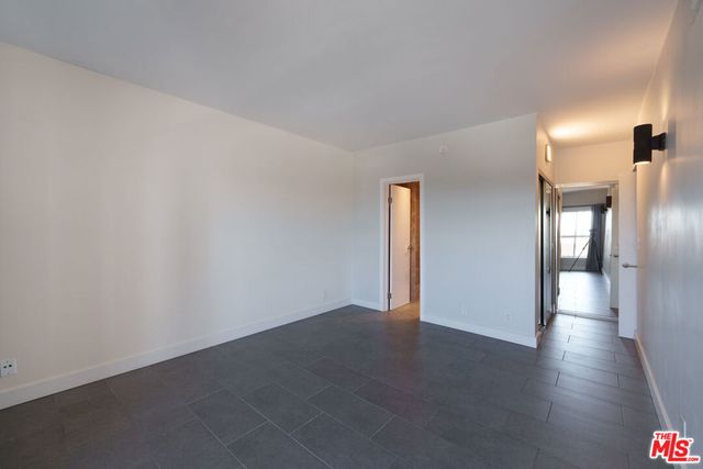 1131 Alta Loma Road 207, West Hollywood, CA 90069