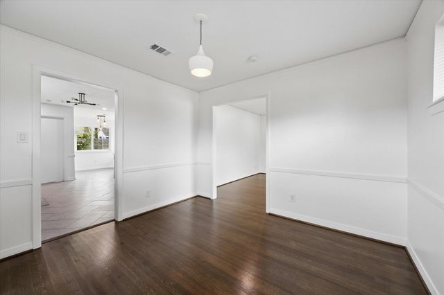 8527 Glenloch Drive, Houston, TX 77061