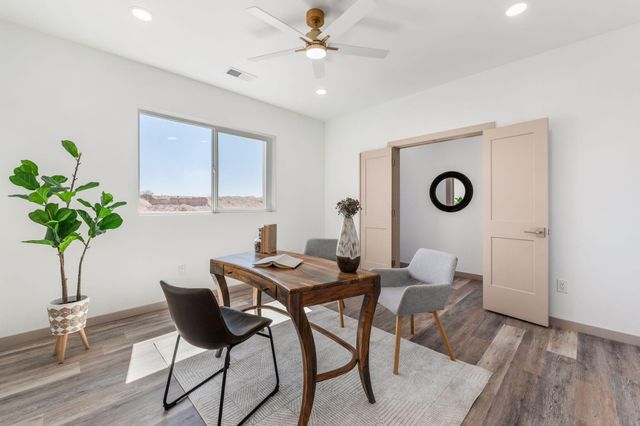 129 Chamartin Avenue, Rio Communities, NM 87002