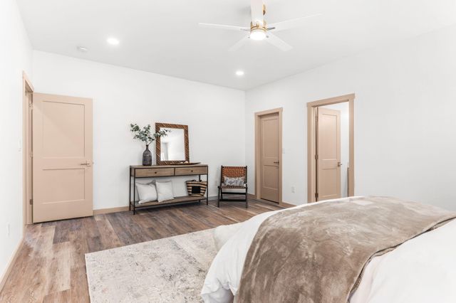 129 Chamartin Avenue, Rio Communities, NM 87002