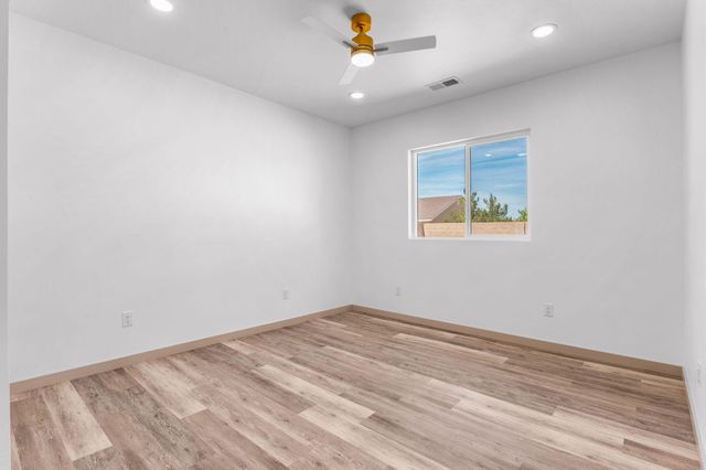 129 Chamartin Avenue, Rio Communities, NM 87002