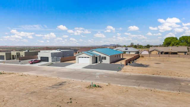 129 Chamartin Avenue, Rio Communities, NM 87002