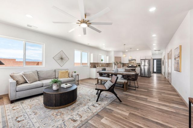 129 Chamartin Avenue, Rio Communities, NM 87002