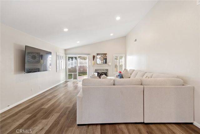 27945 Sycamore Creek, Valencia, CA 91354