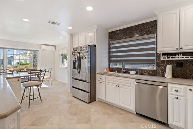 27945 Sycamore Creek, Valencia, CA 91354