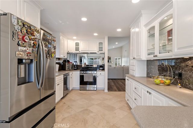 27945 Sycamore Creek, Valencia, CA 91354