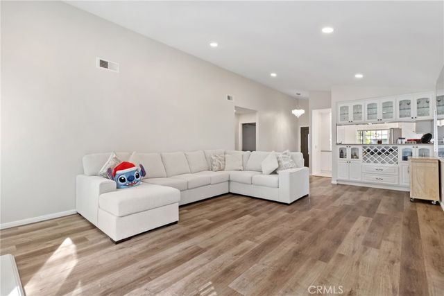 27945 Sycamore Creek, Valencia, CA 91354