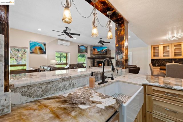 18060 Rob Ric Road, Sonora, CA 95370