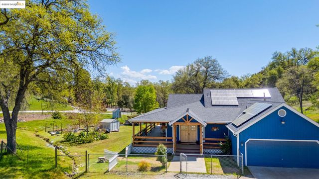 18060 Rob Ric Road, Sonora, CA 95370