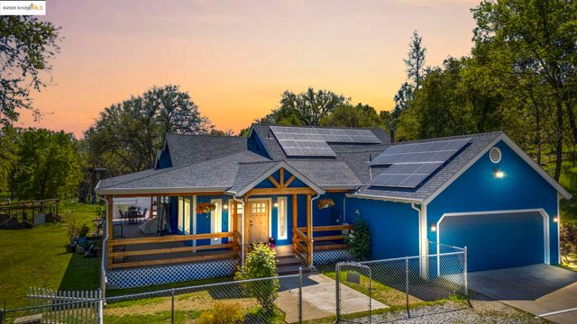 18060 Rob Ric Road, Sonora, CA 95370