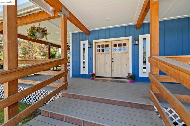 18060 Rob Ric Road, Sonora, CA 95370