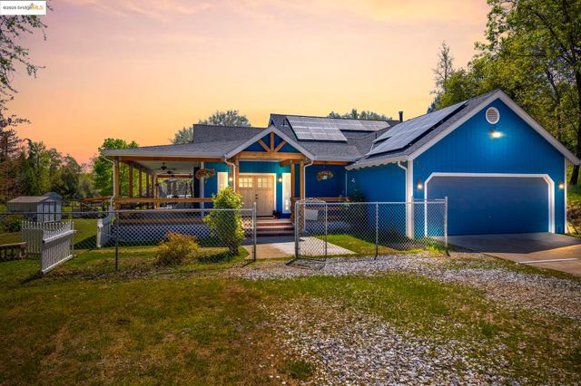 18060 Rob Ric Road, Sonora, CA 95370