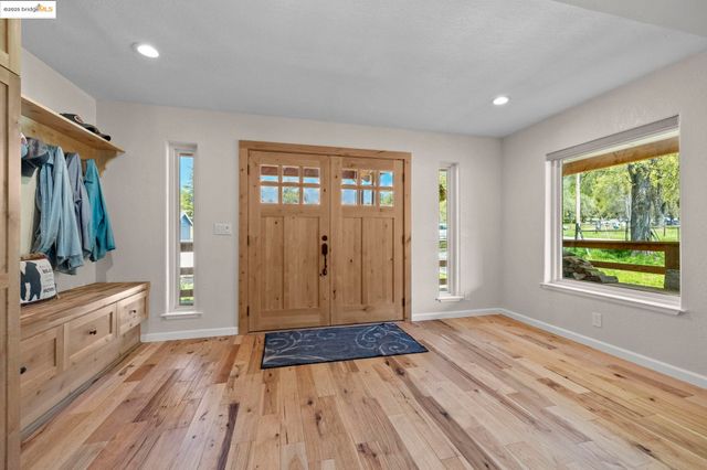 18060 Rob Ric Road, Sonora, CA 95370