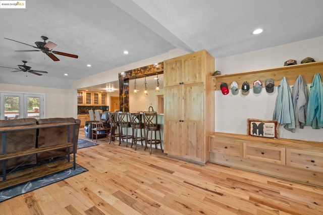 18060 Rob Ric Road, Sonora, CA 95370