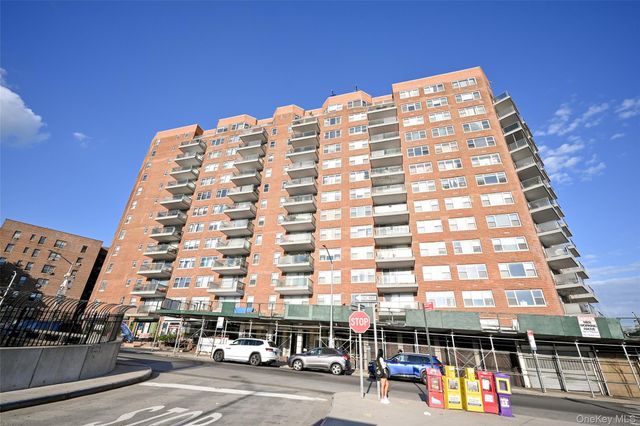 85-15 Main Street 4I, Briarwood, NY 11435