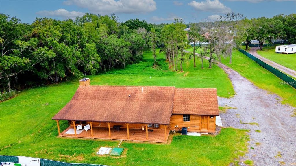 6108 LYNN RD, Tampa, FL 33625