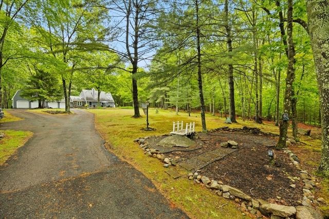 871 Washington St, Franklin, MA 02038
