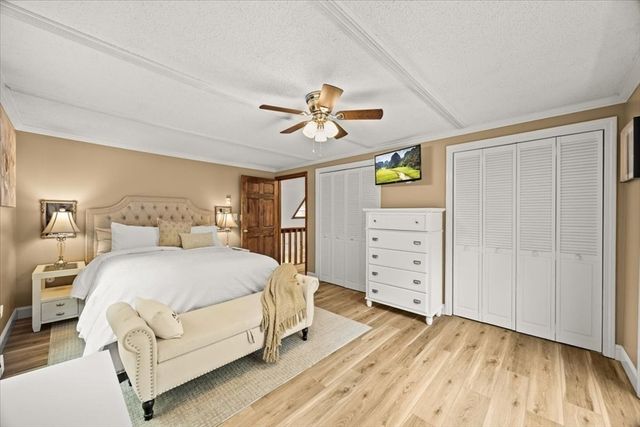 871 Washington St, Franklin, MA 02038