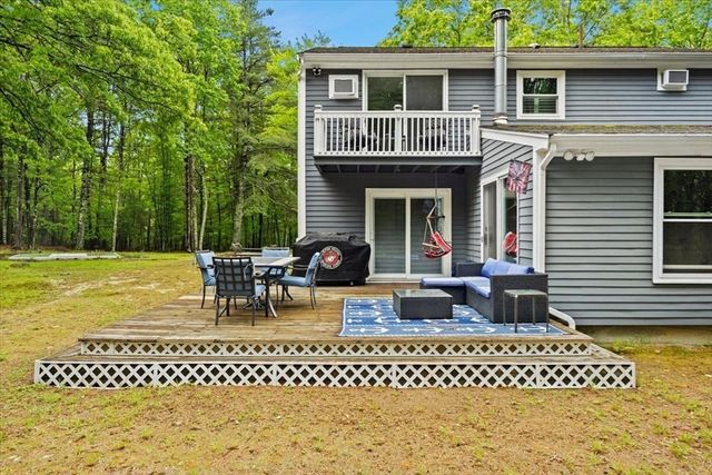 871 Washington St, Franklin, MA 02038