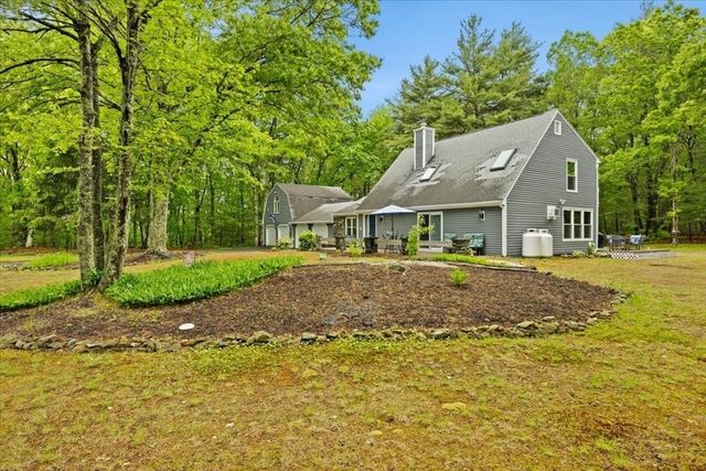 871 Washington St, Franklin, MA 02038