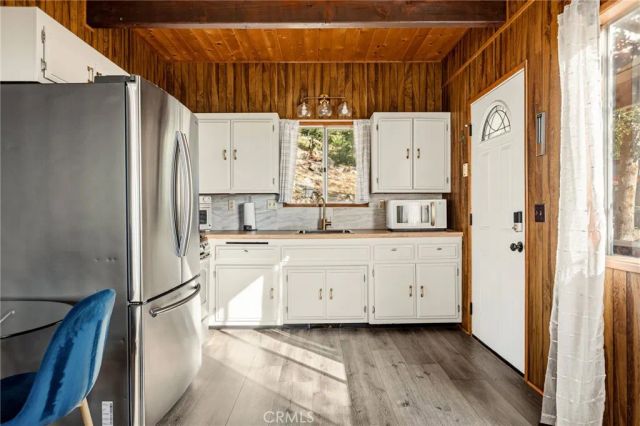 1226 Bridal Path, Rimforest, CA 92378