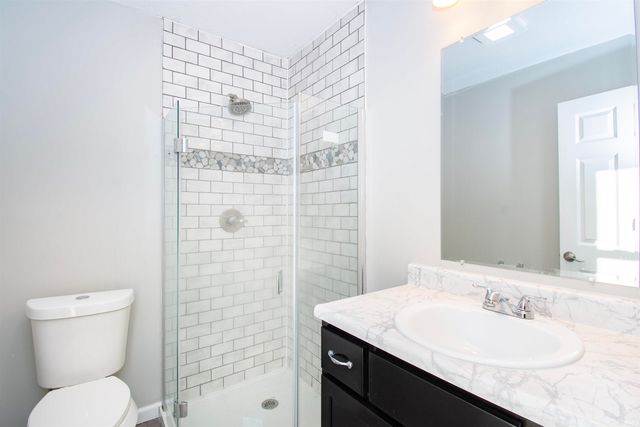 105 Pennsylvania Avenue, Kendallville, IN 46755