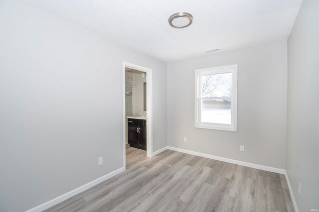 105 Pennsylvania Avenue, Kendallville, IN 46755