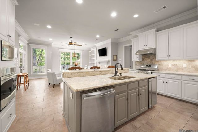 19617 River Breeze, Baton Rouge, LA 70816