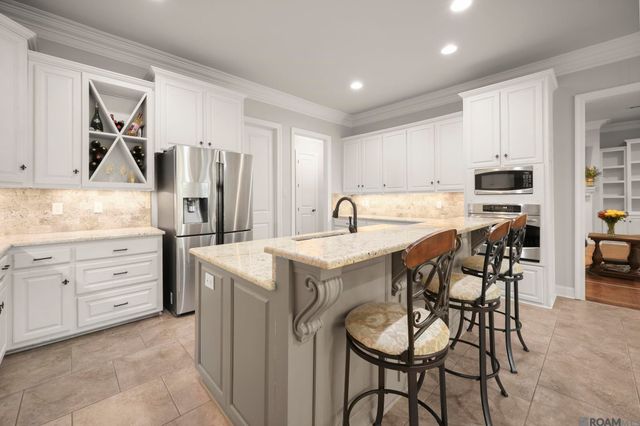 19617 River Breeze, Baton Rouge, LA 70816