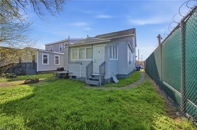 821 Mount Vernon AVE B, Portsmouth, VA 23707