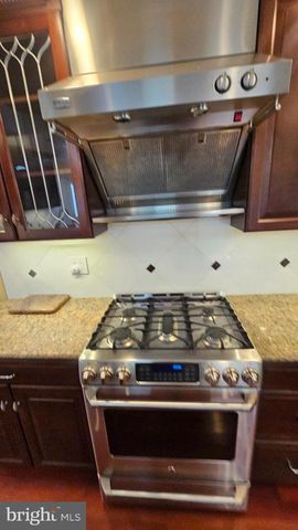 15514 POWELL LN, Bowie, MD 20716