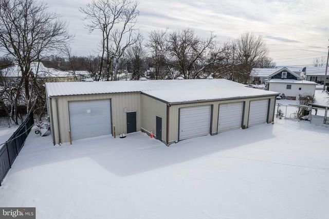 12 CATTLEMANS LN, Berryville, VA 22611