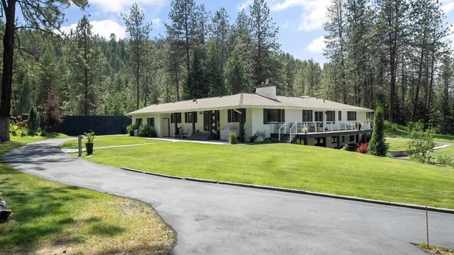 2710 W Regina Ln, Spokane, WA 99218