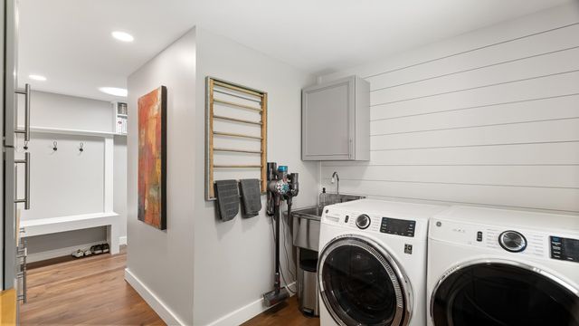 2710 W Regina Ln, Spokane, WA 99218