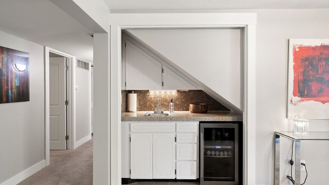 2710 W Regina Ln, Spokane, WA 99218