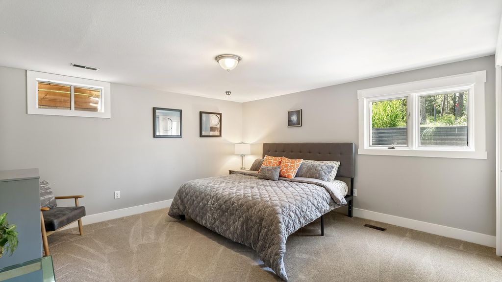 2710 W Regina Ln, Spokane, WA 99218 photo 36